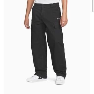 NWT Black Nike Cargo Pants Kearny SB